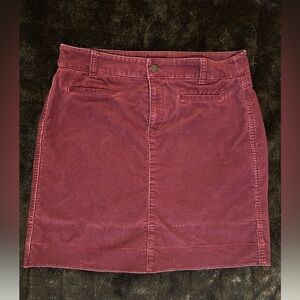 Ann Taylor LOFT Burgundy Corduroy Skirt Size 10 Women’s Straight Pencil